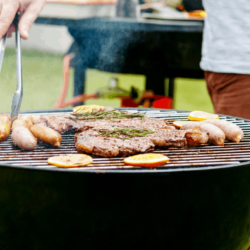 Limpiar una Parrilla de Barbacoa Sucia